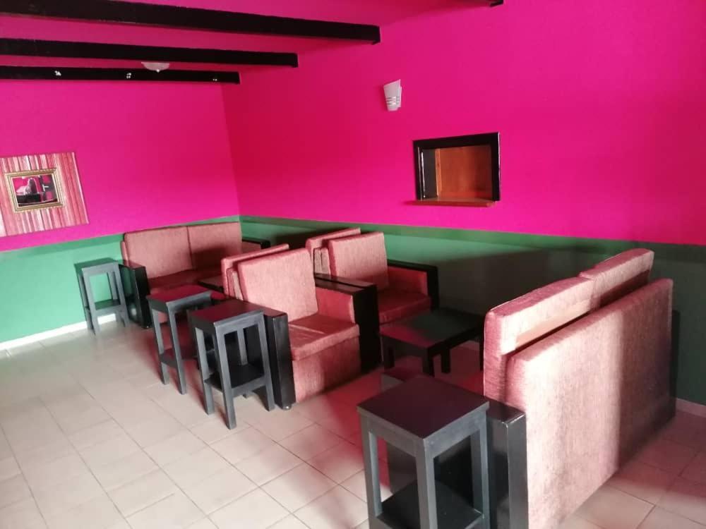 Hotel La Couronne Rw Yaoundé Eksteriør billede
